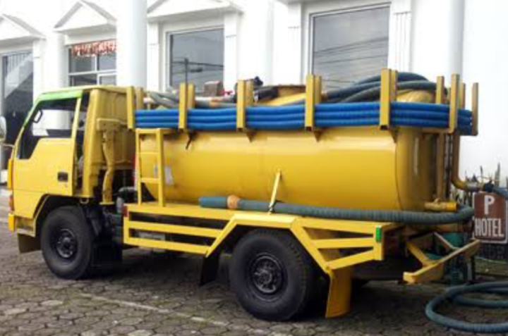 Sedot WC Mampet / Penuh Jember – Solusi Cepat, Bersih, dan Bergaransi! Jember